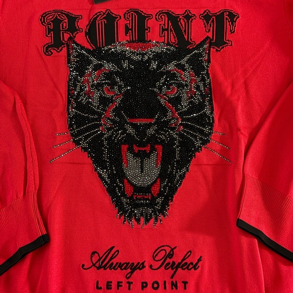 Left Point Italian luxury sweatshirt with Black Panther on front